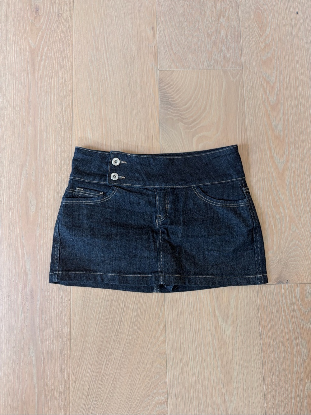 Bershka Dark Wash Denim Mini Skirt Size 4 (EUR 36)